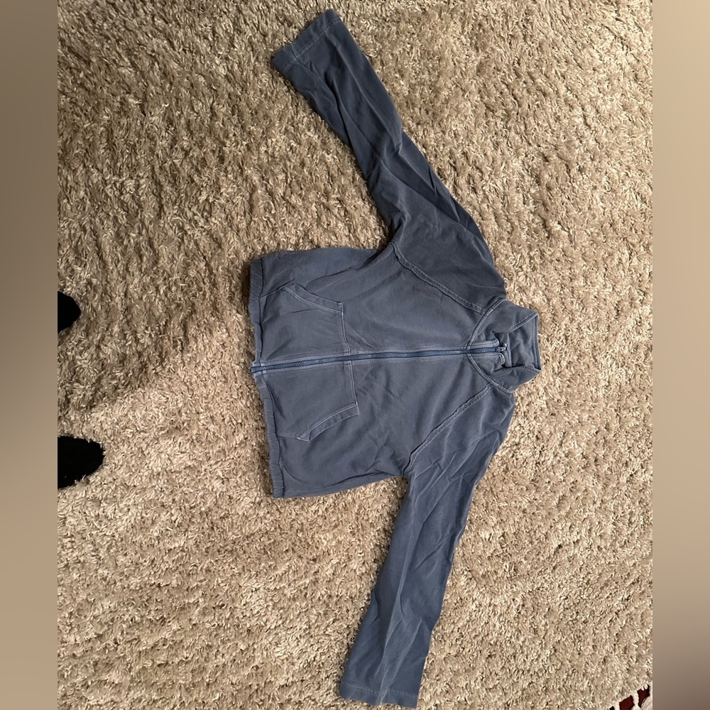 Fabletics sweatshirt - Picture 2 of 2